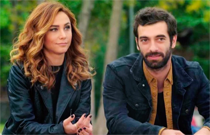Poyraz Karayel'de sürpriz ayrılık