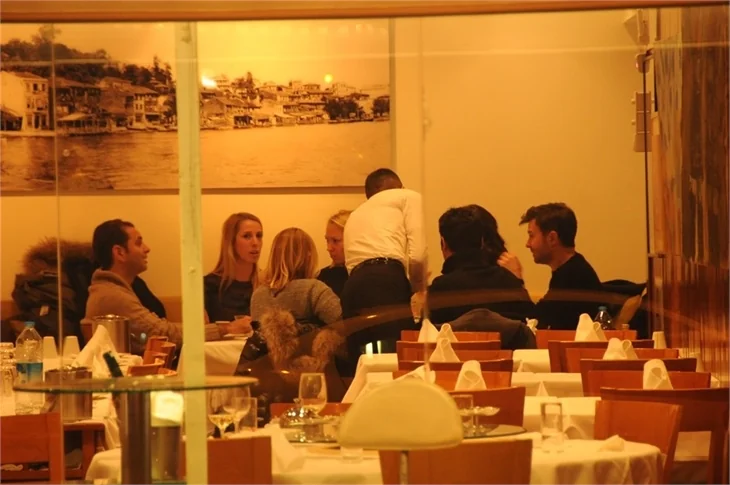 Yalın ile Hazal Emre evleniyor