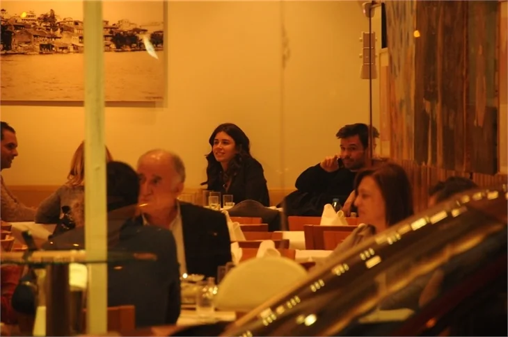 Yalın ile Hazal Emre evleniyor