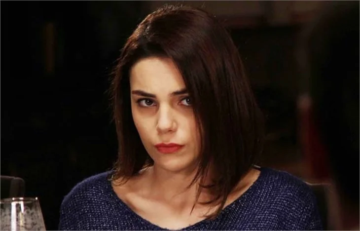 Mayıs Kraliçesi hayranlarına kötü haber