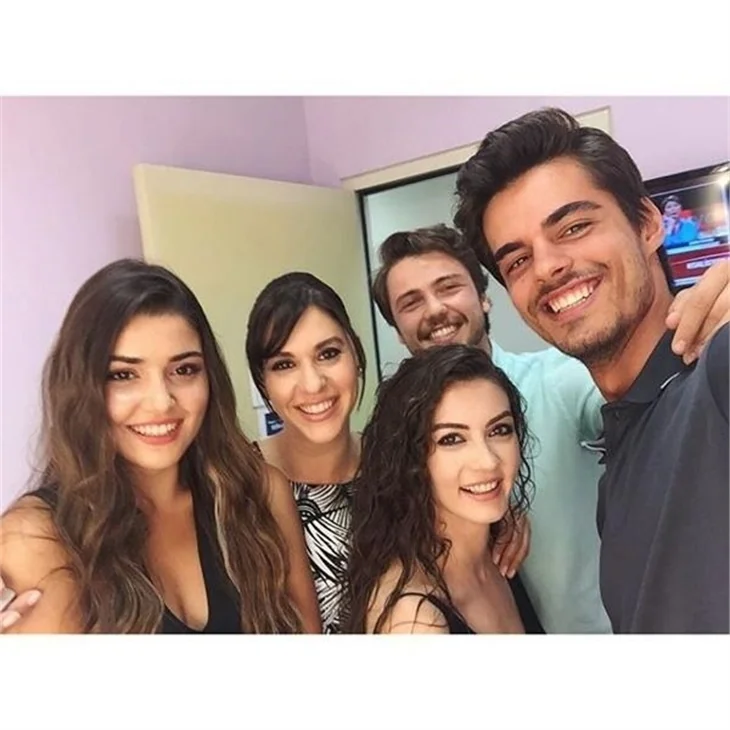 Güneşin Kızları'nın setinde neler oluyor?