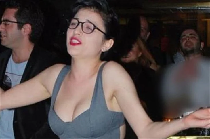 Gonca Vuslateri’den olay paylaşımlar!