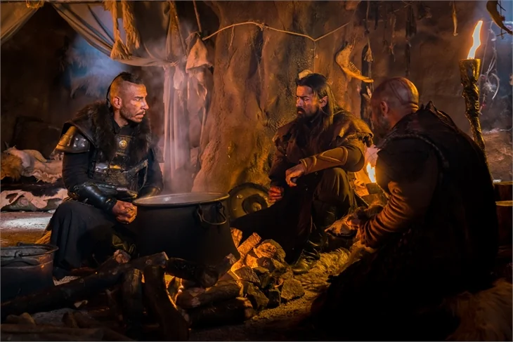 Diriliş 'Ertuğrul'da Oba'da büyük deprem!