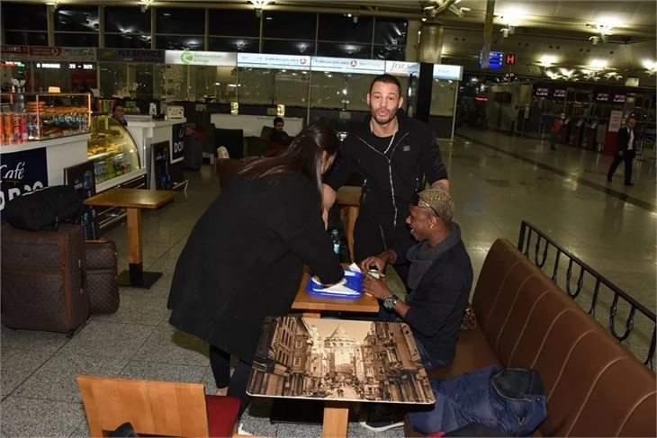 Survivor yolcusu kalmasın!
