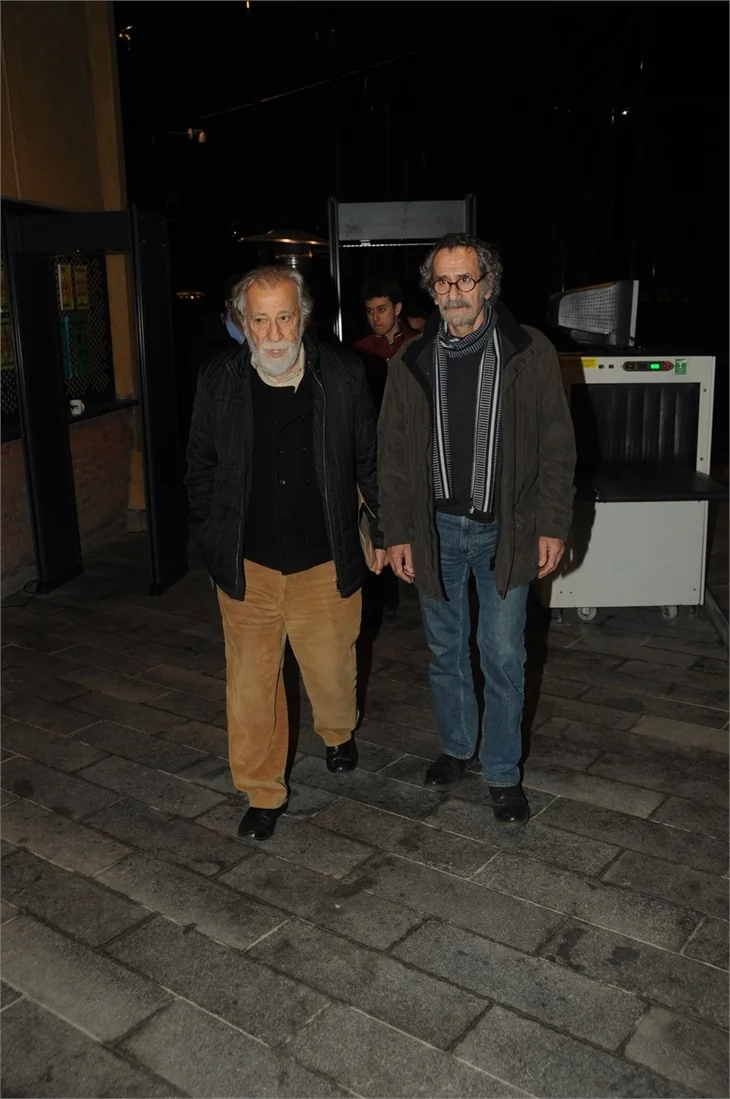 Ex aşklar pişti oldu