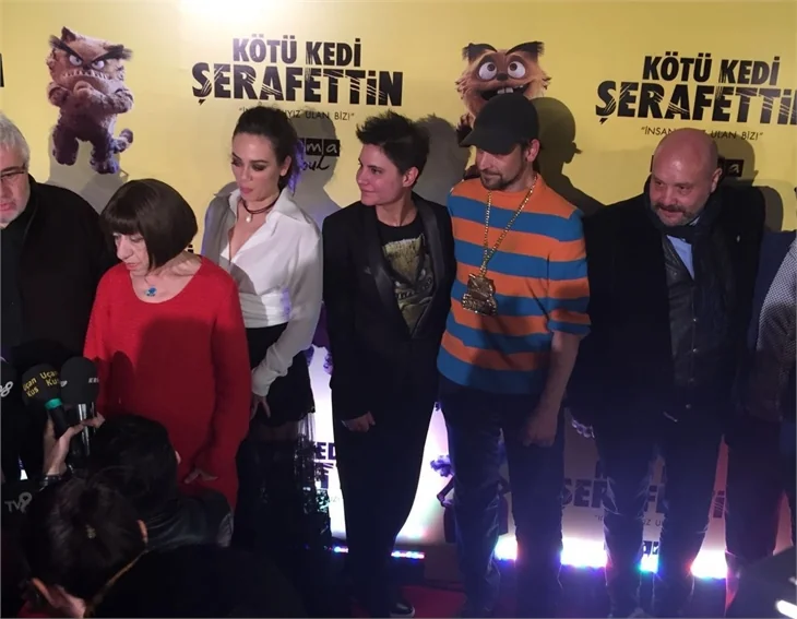 Kötü Kedi Şerafettin filminin galasına ünlü akını