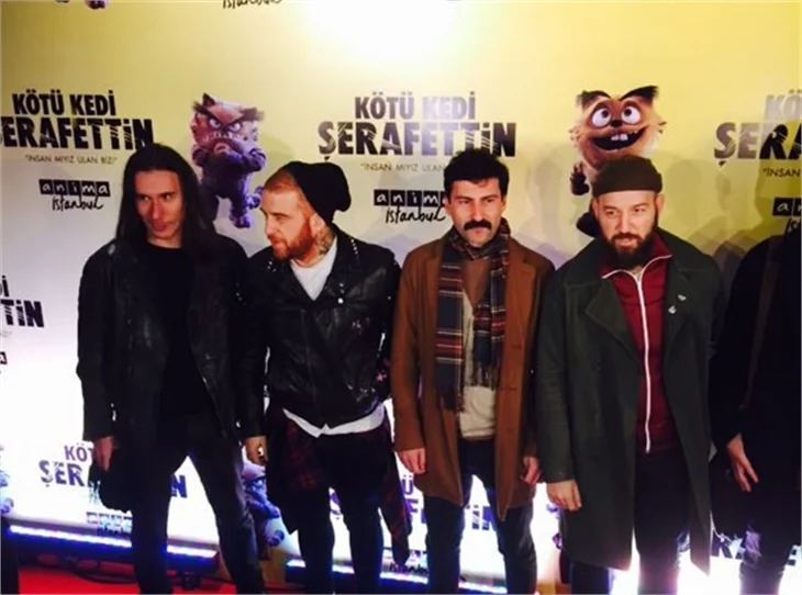 Kötü Kedi Şerafettin filminin galasına ünlü akını