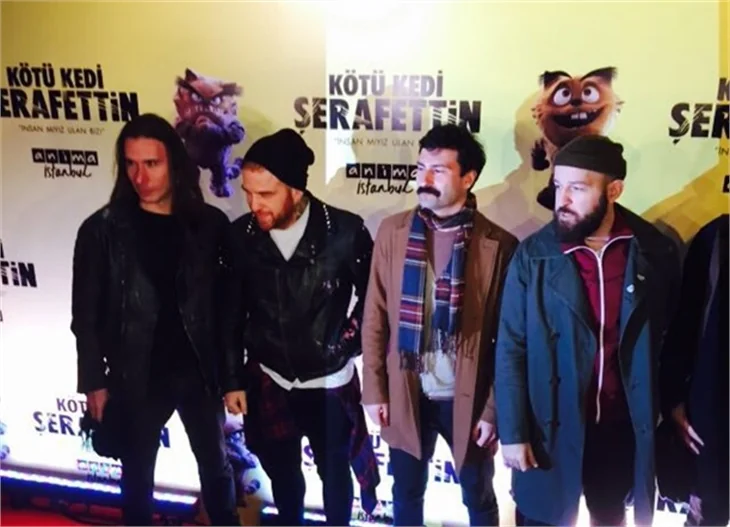 Kötü Kedi Şerafettin filminin galasına ünlü akını