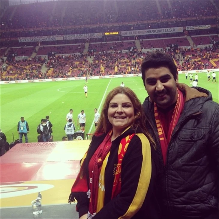 Pelin Öztekin ile Kıvanç Baran Arslan nişanlandı