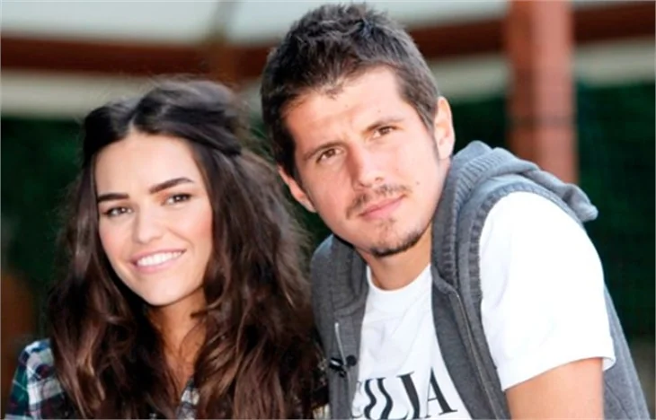 Emre Belözoğlu şarkıcı oldu