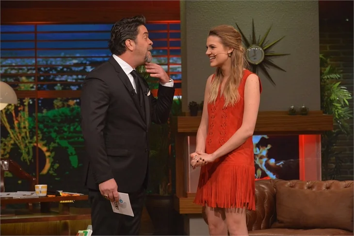 Beyaz Show'da kahkaha tufanı!