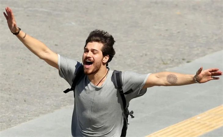 Çağatay Ulusoy'dan ilginç rekor!