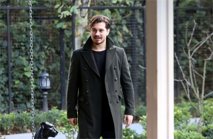 Çağatay Ulusoy'dan ilginç rekor!