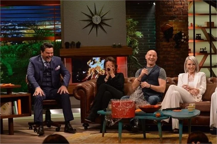 Beyaz Show bitiyor mu?