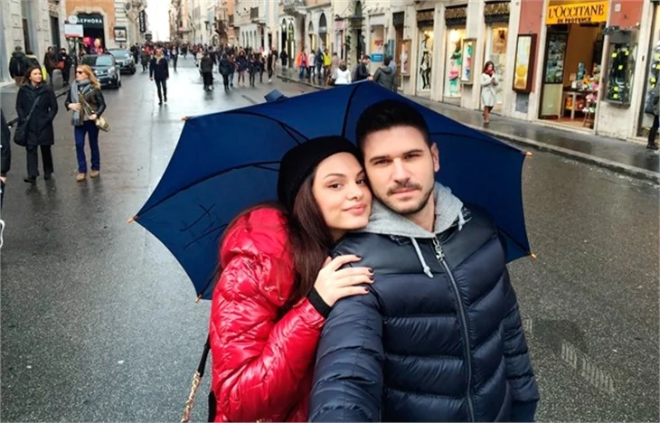 Tolgahan Sayışman'dan Almeda Abazi'ye Roma sürprizi!