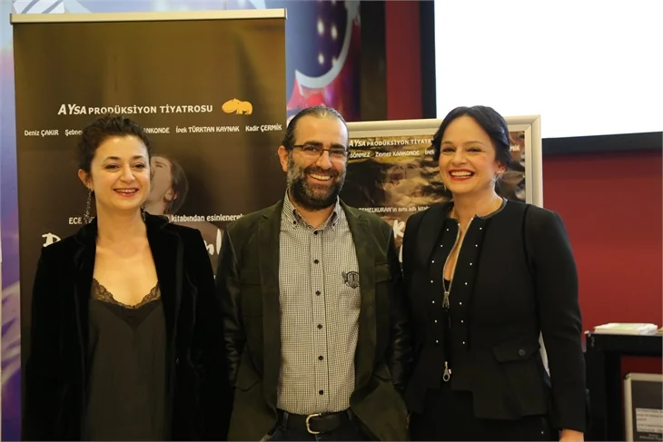 “Bütün Kadınların Kafası Karışıktır” görkemli gala!