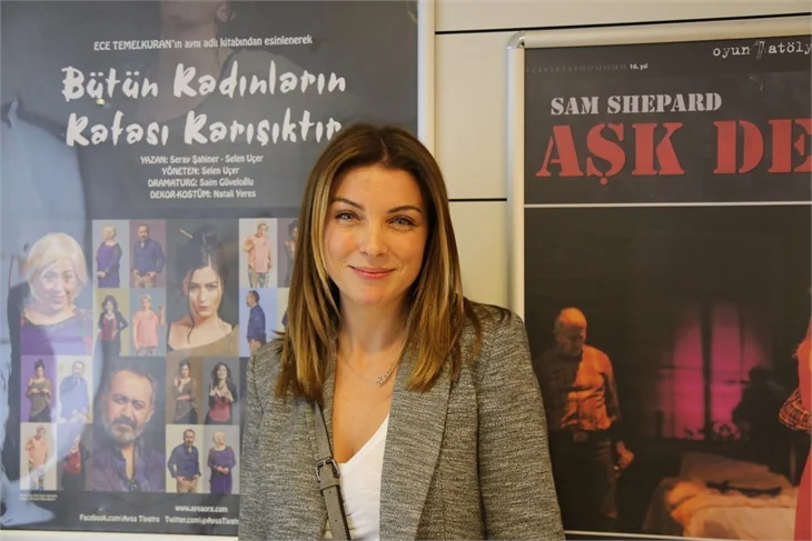 “Bütün Kadınların Kafası Karışıktır” görkemli gala!