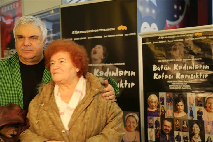 “Bütün Kadınların Kafası Karışıktır” görkemli gala!