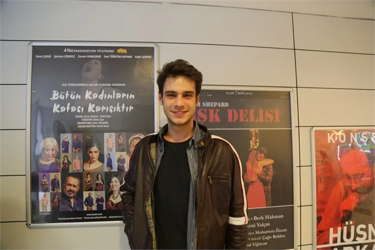 “Bütün Kadınların Kafası Karışıktır” görkemli gala!