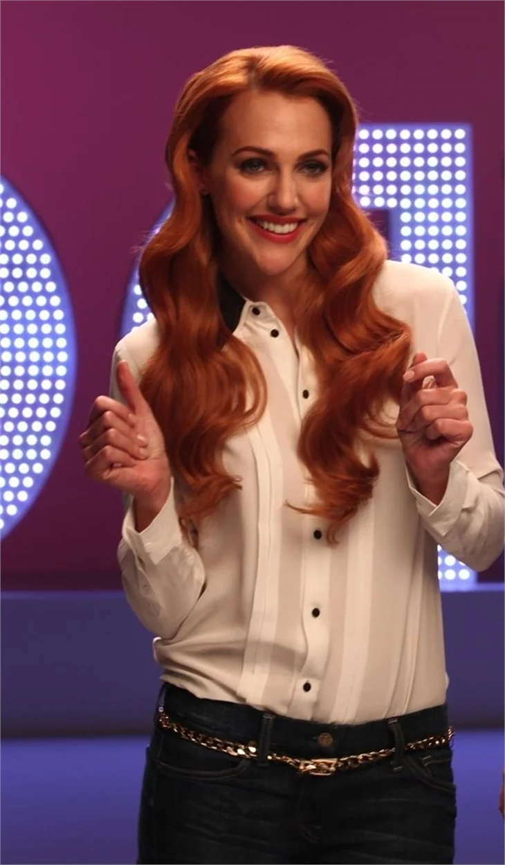 Meryem Uzerli'nin saçları yandı
