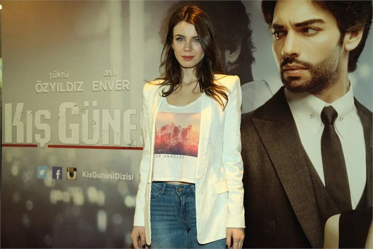 'Kış Güneşi' ekibi ön izlemede buluştu!