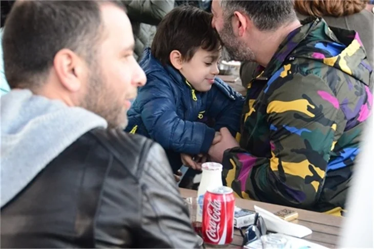 Cem Yılmaz'ın oğlu Kemal'in baba sevgisi!