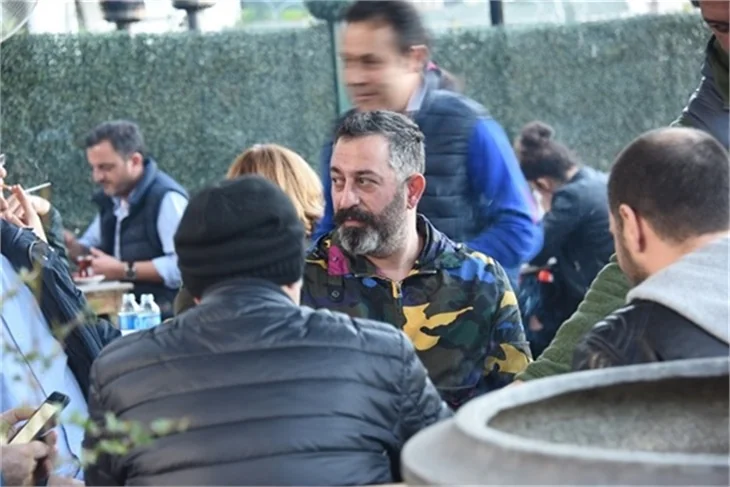 Cem Yılmaz'ın oğlu Kemal'in baba sevgisi!