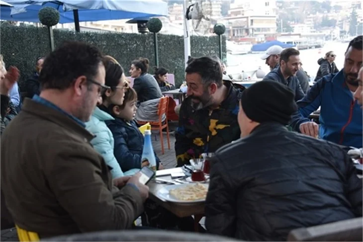 Cem Yılmaz'ın oğlu Kemal'in baba sevgisi!