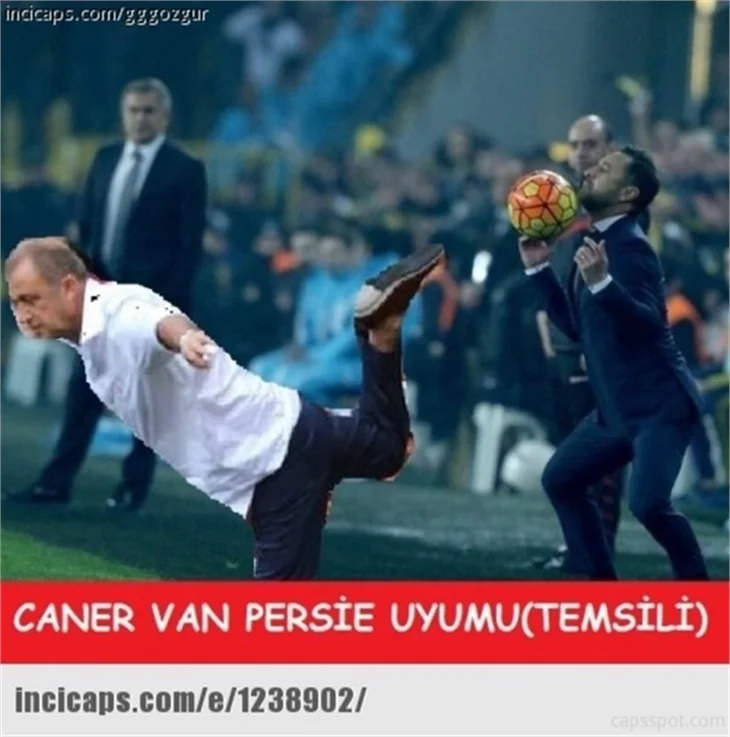 Fenerbahçe-Beşiktaş caps'leri!