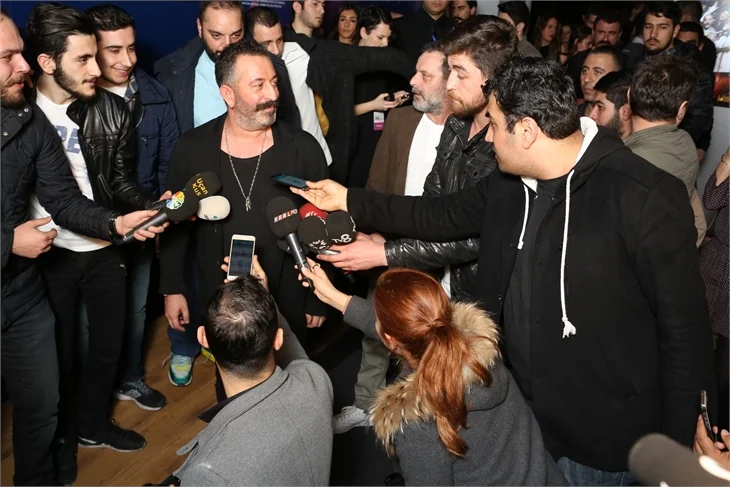 Kaçma Birader'in galasına ünlü akını!