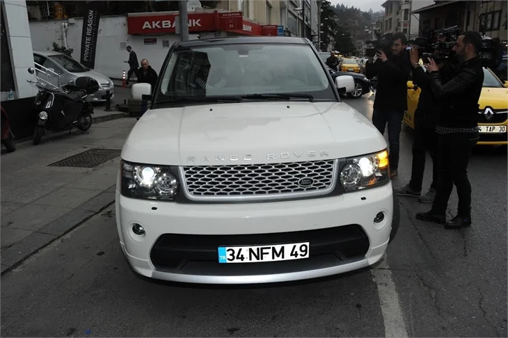 Tolgahan Sayışman ile Almeda Abazi, Bebek'te görüntülendi!