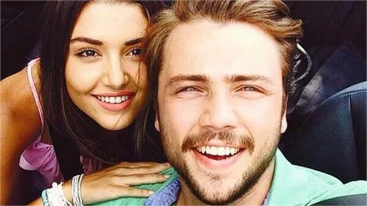 Tolga Sarıtaş ile Hande Erçel'in olay fotoğrafı