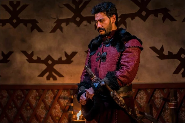 Diriliş "Ertuğrul"da sürpriz nikah!
