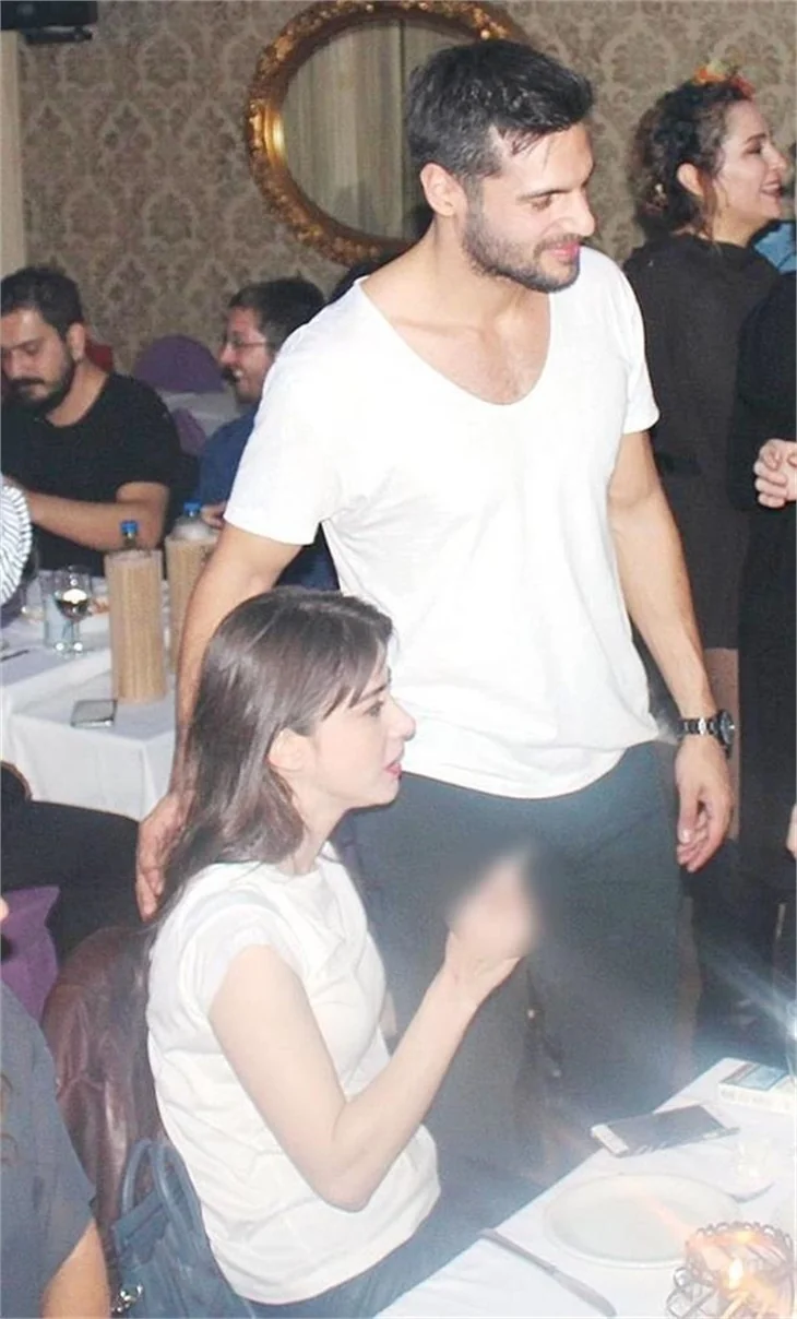 Özge Gürel o habere cevap verdi!