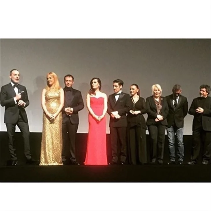 Annemin Yarası filminden görkemli gala