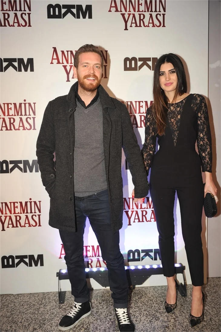 'Annemin Yarası' filminin galasına ünlü akını!