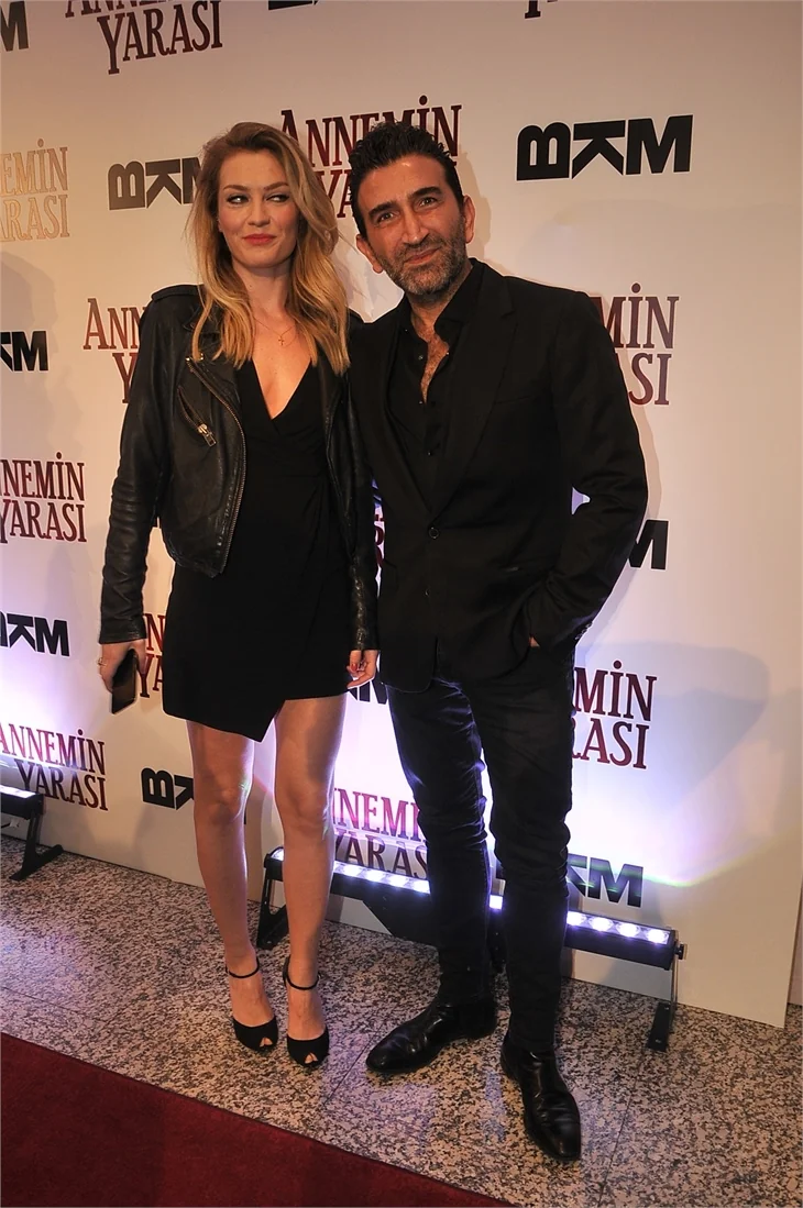 'Annemin Yarası' filminin galasına ünlü akını!