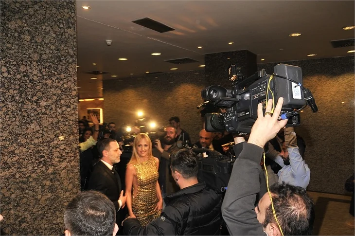 'Annemin Yarası' filminin galasına ünlü akını!
