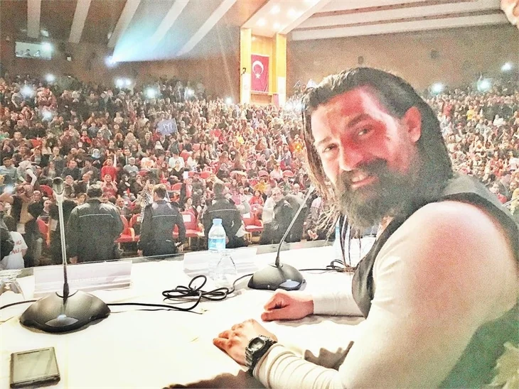 Erzurum'da Diriliş Ertuğrul izdihamı