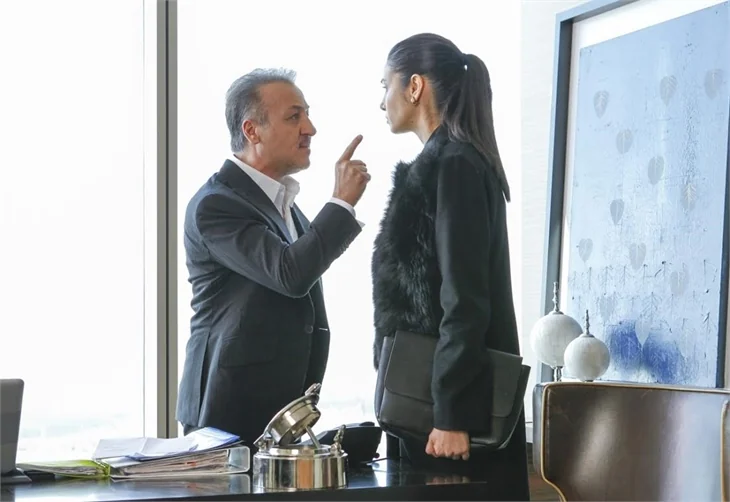 Paramparça'da Dilara'nın çılgınlığı!