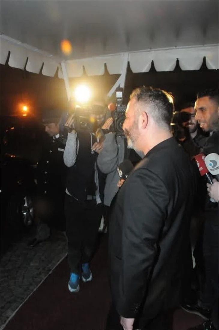 Cem Yılmaz bağış topladı!