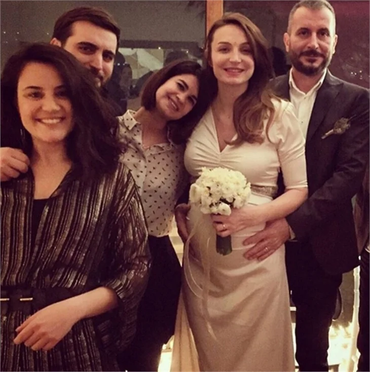 Burcu Kutluk anne oldu