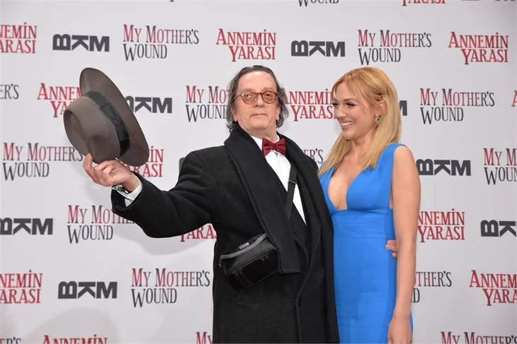'Annemin Yarası' filmi Berlin'de gala yaptı!