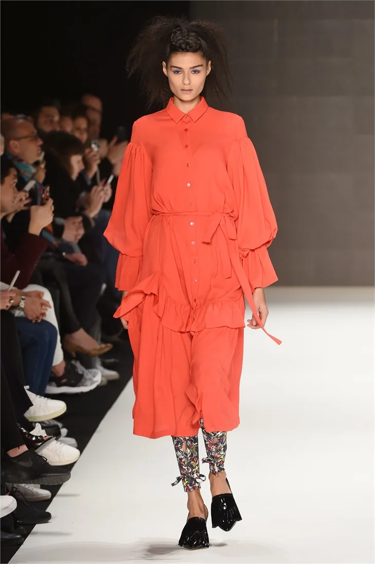 Fashion Week İstanbul devam ediyor