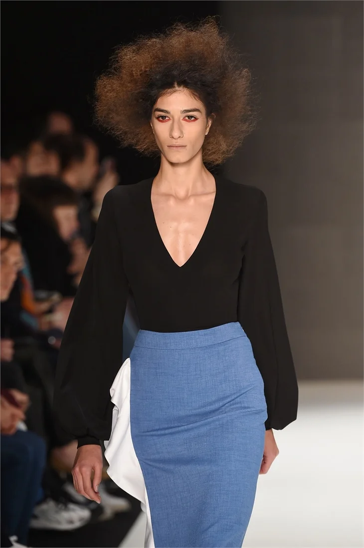 Fashion Week İstanbul devam ediyor