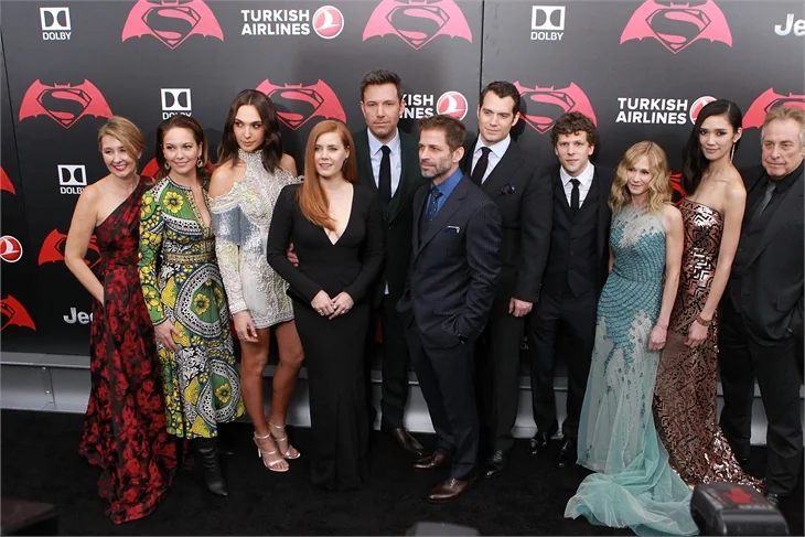 "Batman V Superman: Adaletin Şafağı" filmin galası New York'ta yapıldı!