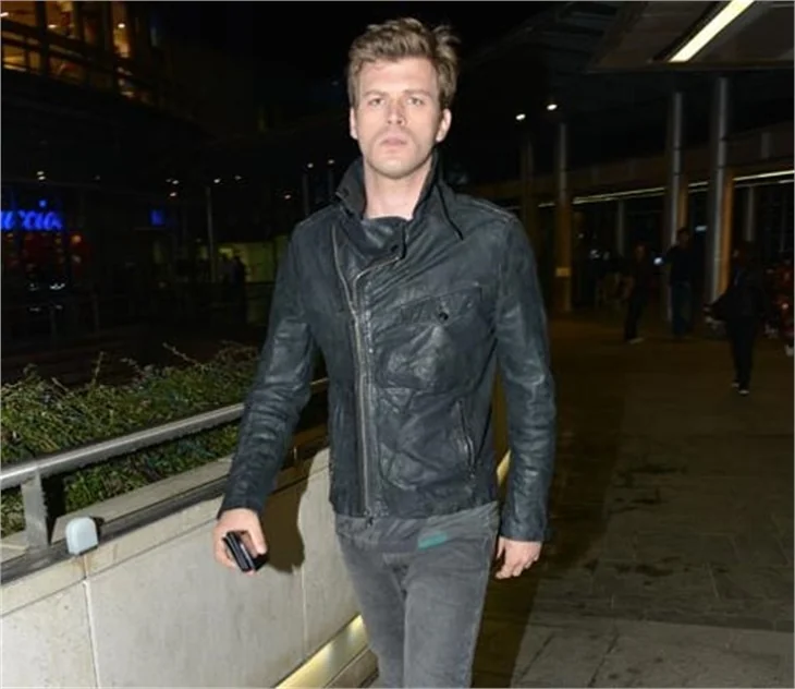 Kıvanç Tatlıtuğ yeni filminde Kenan Sofuoğlu'nu oynayacak