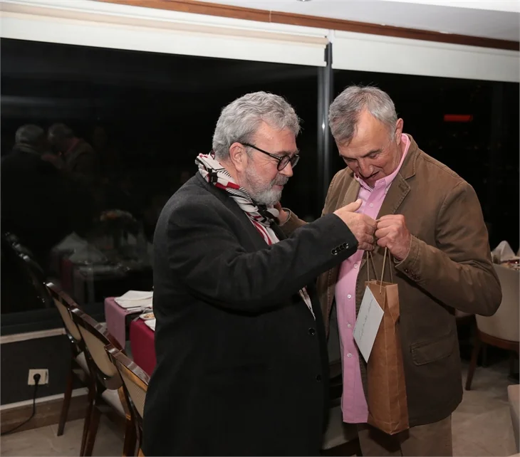 Mustafa Alabora yeni yaşını kutladı!