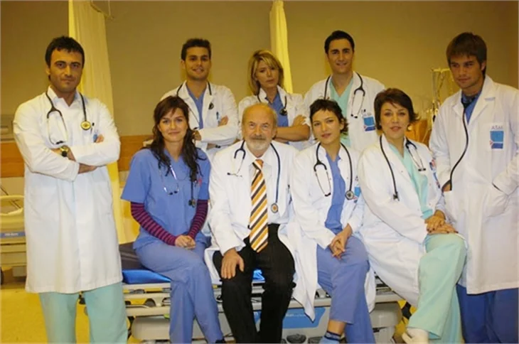 Doktorlar dizisinin oyuncuları şimdi ne yapıyor?
