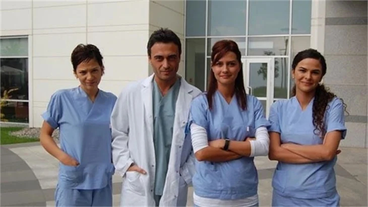 Doktorlar dizisinin oyuncuları şimdi ne yapıyor?